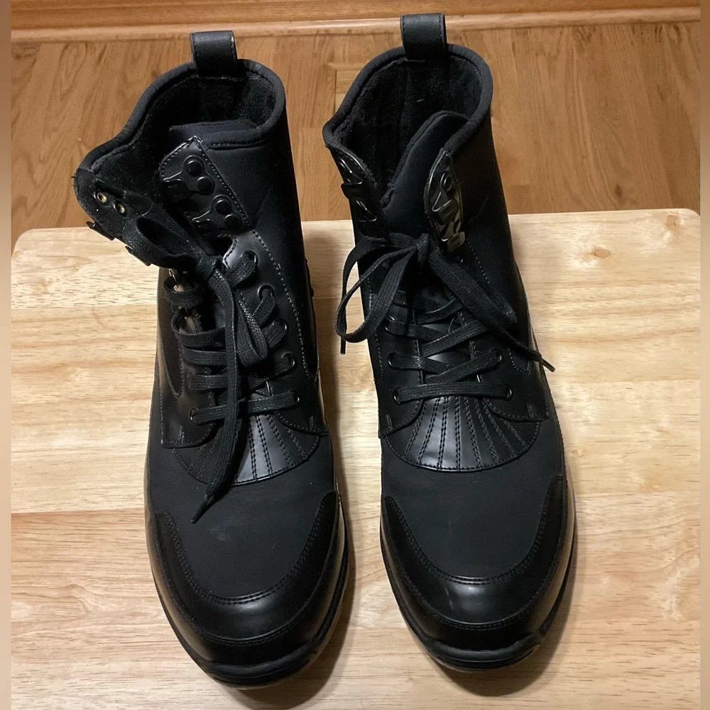 Unlisted Men's Black Lace Up Ankle 6” Boots. 10 1/2 Medium 8/2017. Design 30215